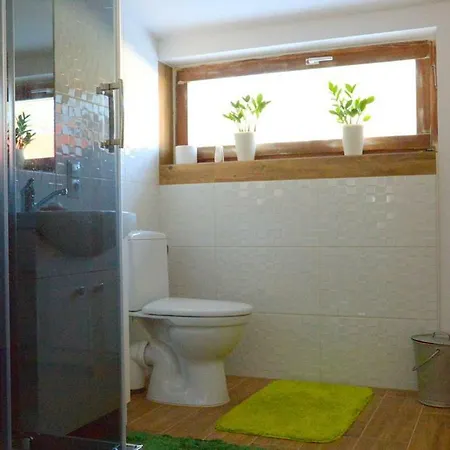 Dom Coacha I Mentora * Высова-Здруй